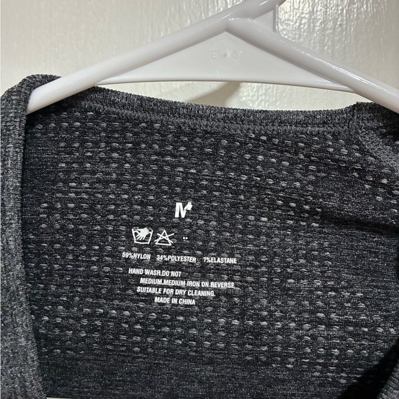 Women's Gray Long Sleeve Crop Active Top Size M - Picture 3 of 4